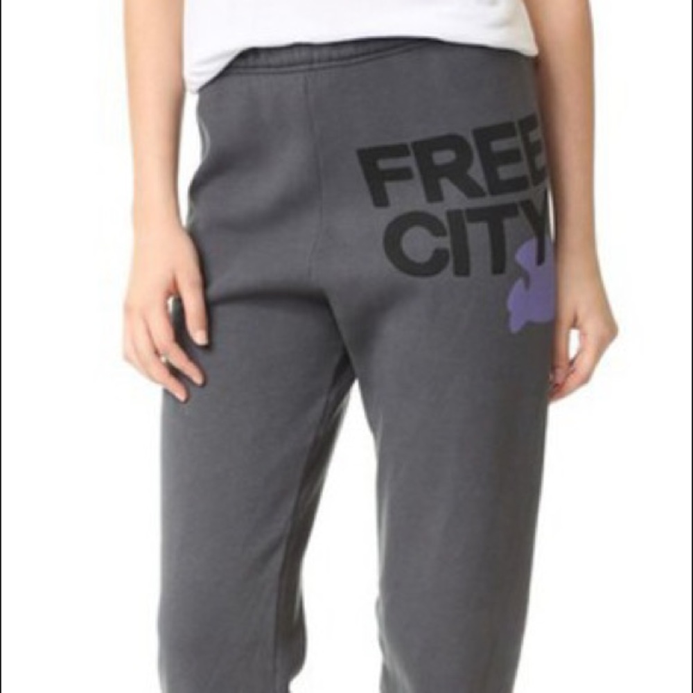 FreeCity Grey Sweatpant